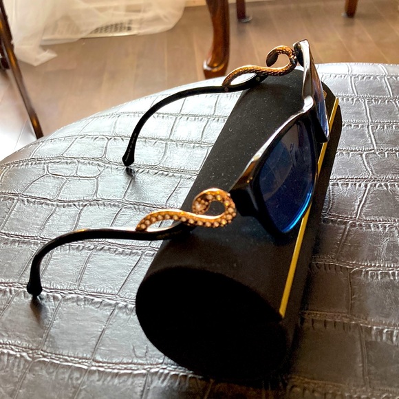 Roberto Cavalli Glasses - Picture 6 of 9